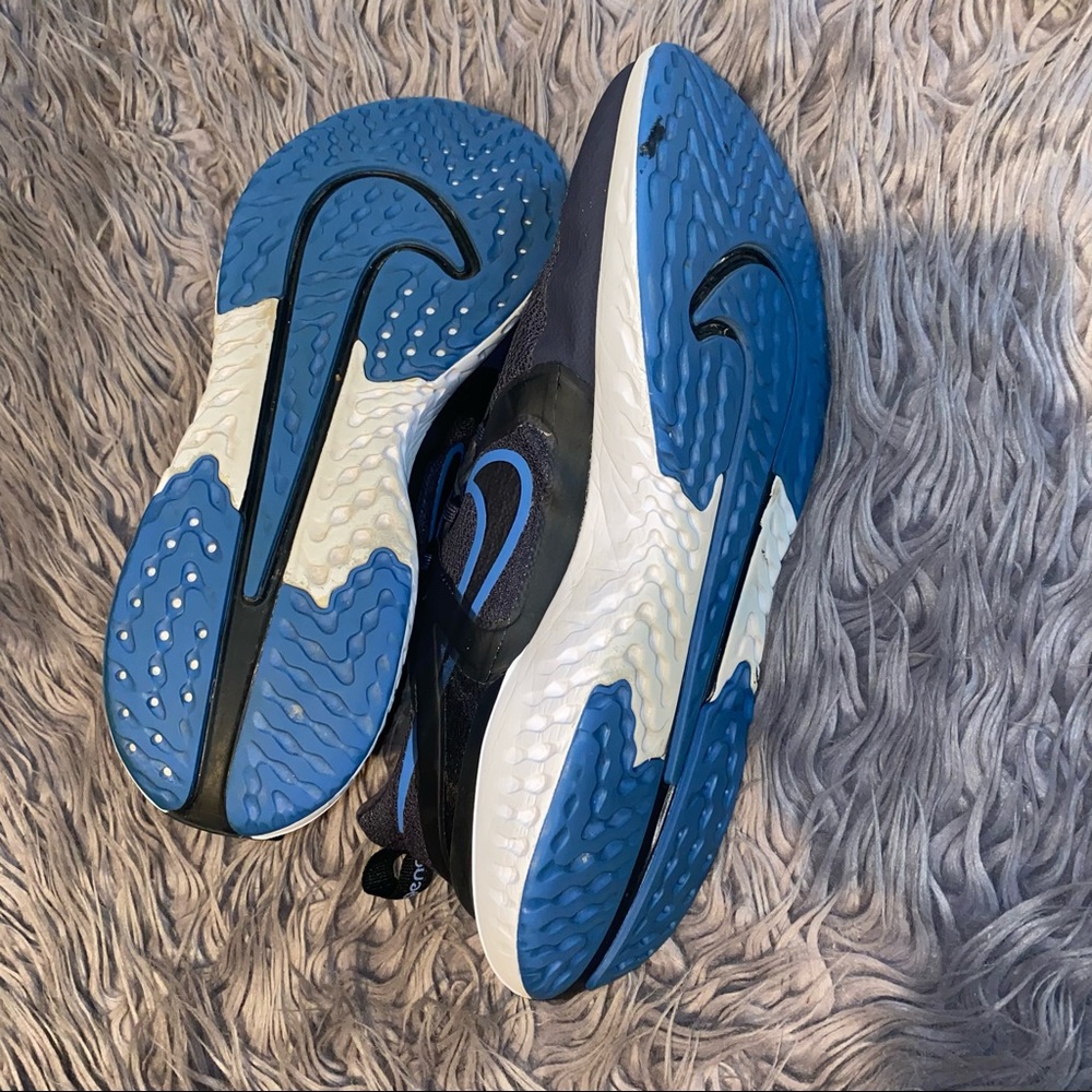 Nike Legend React 2 'Gridiron Mountain - image 3